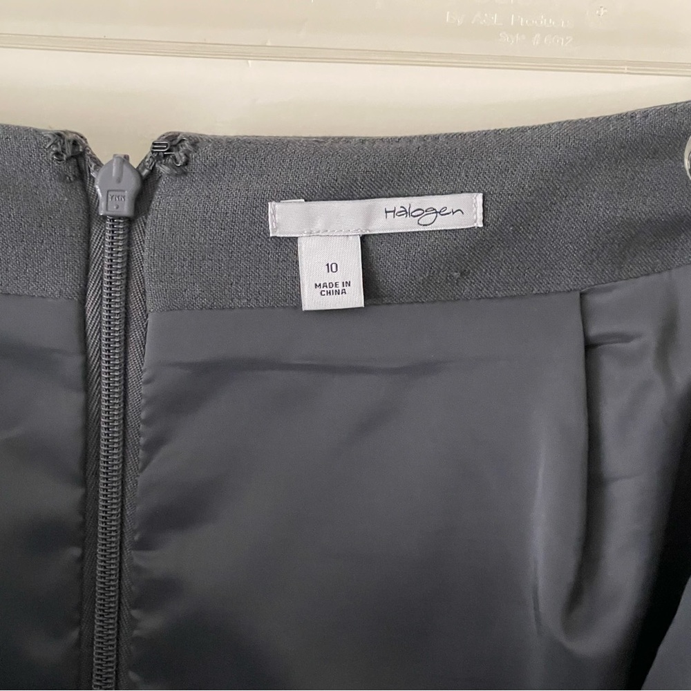 Halogen Charcoal Gray Pencil Skirt, Size 10 - Picture 4 of 5